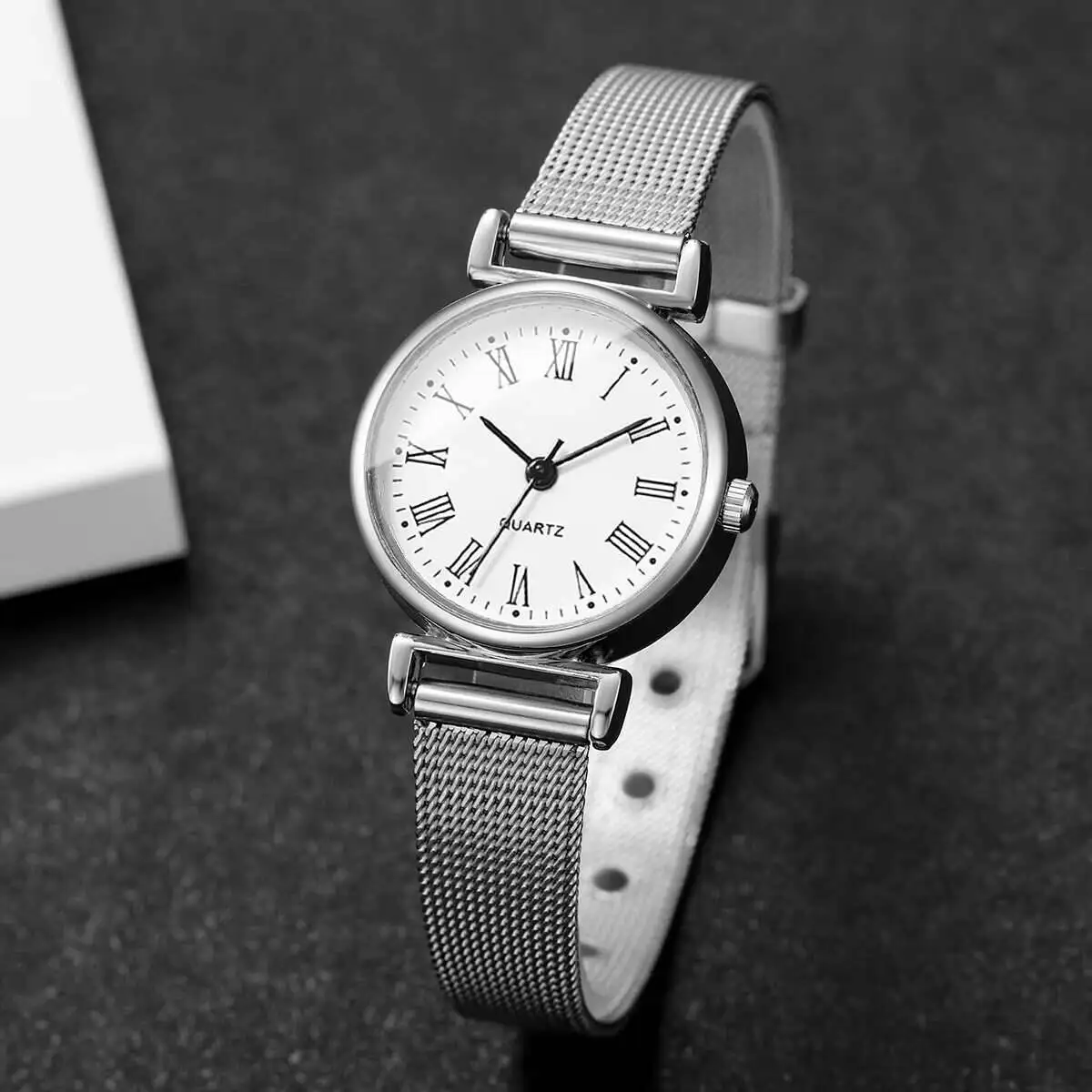 1/2PCS Mode Damenuhren Casual  – Stainless Mesh Band Bewertung und Preis