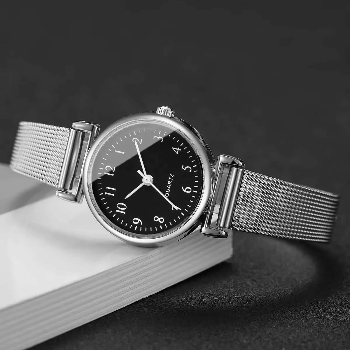 1/2 Stück modische Damenuhren, – Stainless Mesh Band Bewertung und Preis